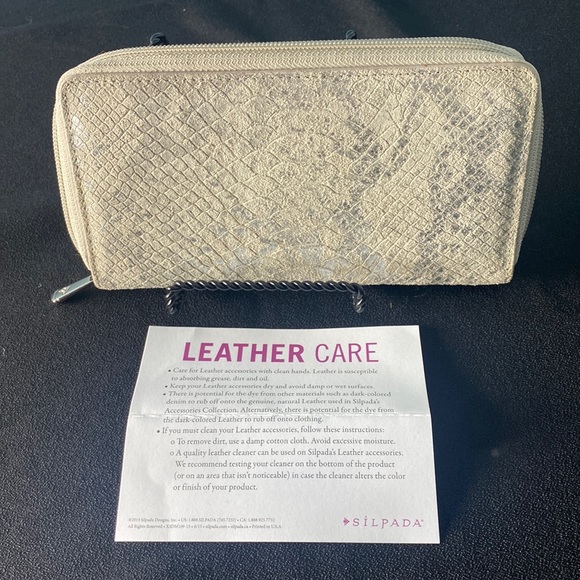 Silpada Handbags - Silpada Margeaux Leather Wallet,